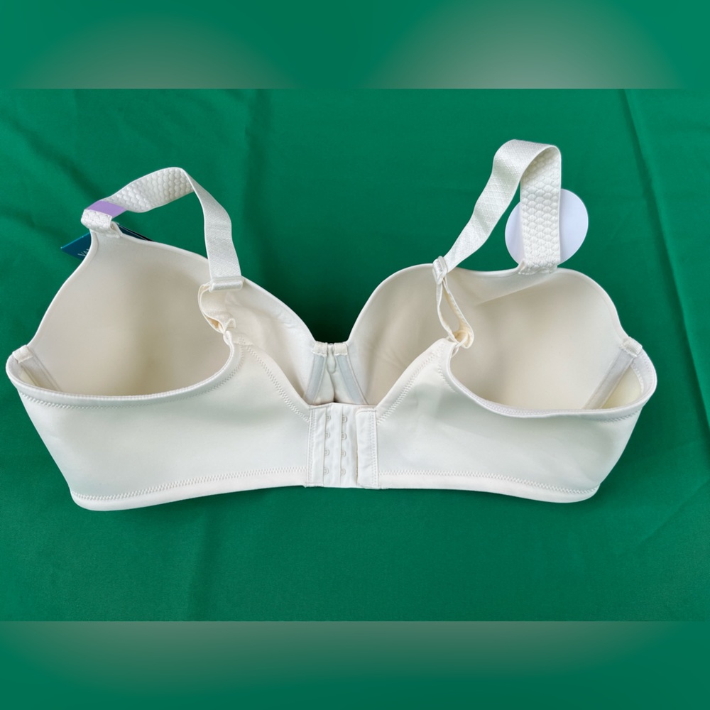 Vanity Fair Women Full Figure Beuty Back Peach Pink Bra Size 42D Style 76380 New